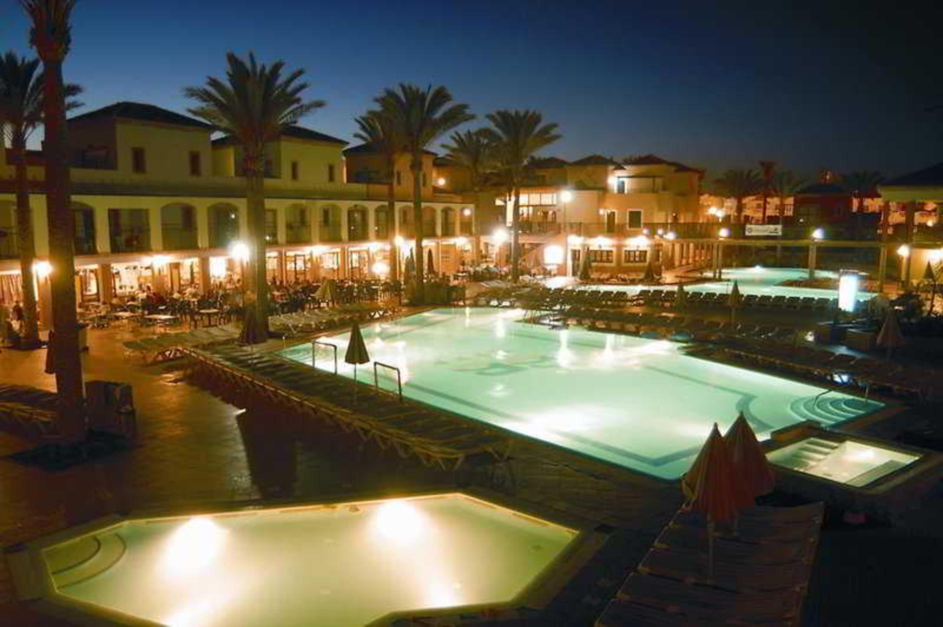 Broncemar Beach Suites كاليتا ذي فوستي المظهر الخارجي الصورة